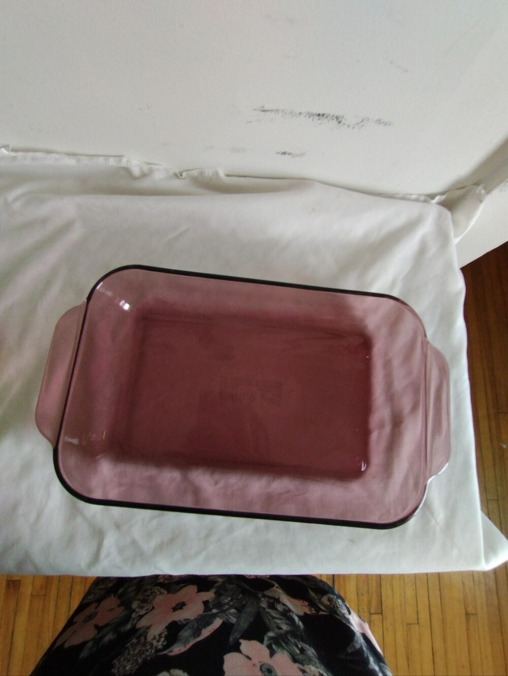Pyrex Cranberry Purple Glass Baking Dish -232R